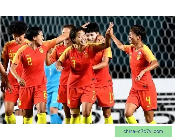 中国女足亚洲杯首战5-0创历史新篇